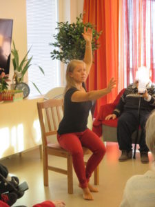 Hetken-tanssi-3-225x300